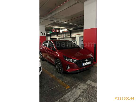Hyundai kırmızı i20 sahibinden satılık 2023 model 