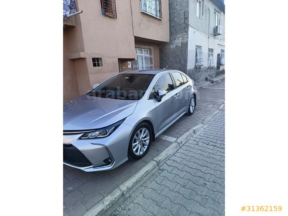 Sahibinden Toyota Corolla 1.5 Dream 2023 Model