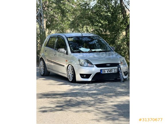 Sahibinden Ford Fiesta 1.4 TDCi Comfort 2006 Model 