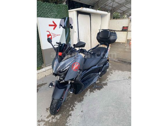 X-Max 250 Tech Max dolular dolusu