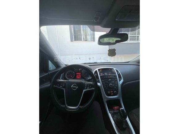Memurdan Hatasız Ayarında 2015 Trafik Çıkışlı Astra