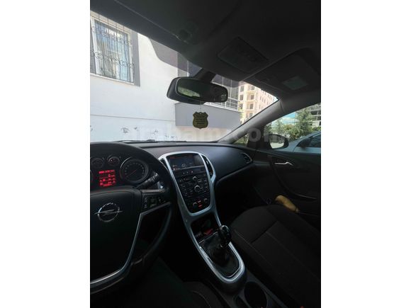 Memurdan Hatasız Ayarında 2015 Trafik Çıkışlı Astra