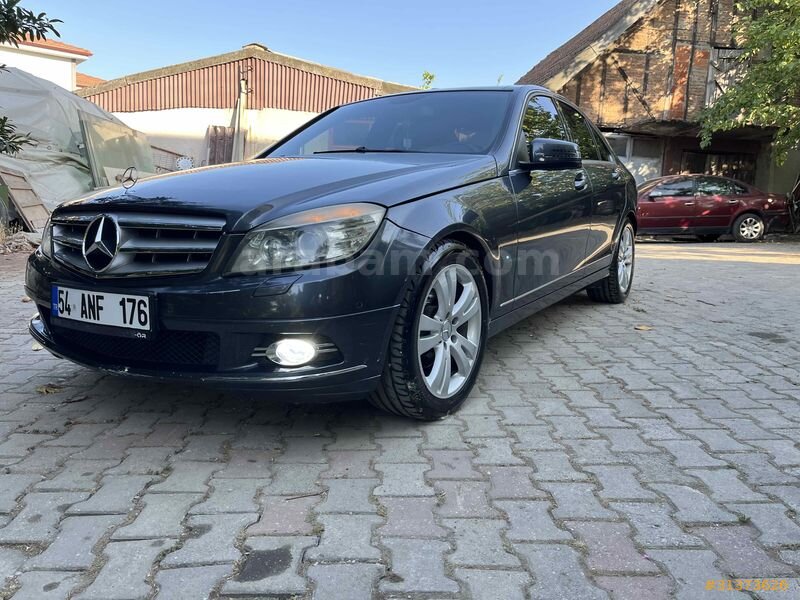 Sahibinden Mercedes - Benz C 180 Kompressor BlueEfficiency Fascination 2010 Model Sakarya 296.000 km Füme