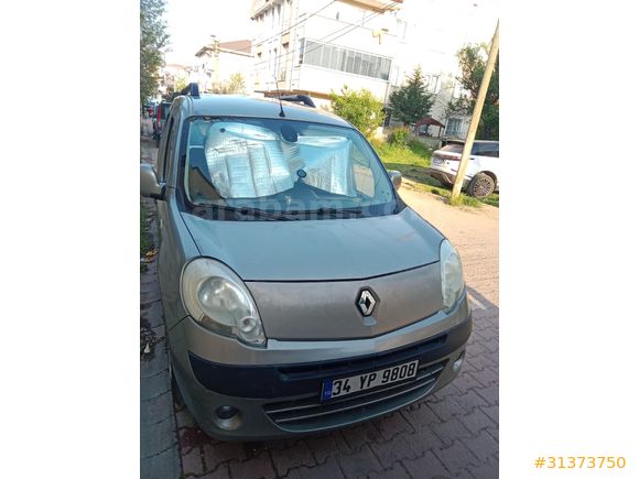 Sahibinden Renault Kangoo Multix 1.5 dCi Authentique 2010 Model  303000 km Gri