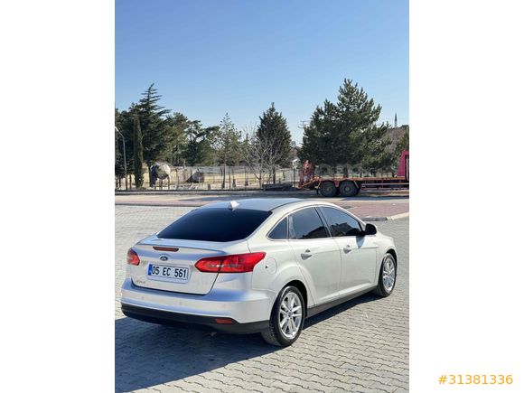 Sahibinden Ford Focus 1.6 Ti-VCT Style 2014 Model 