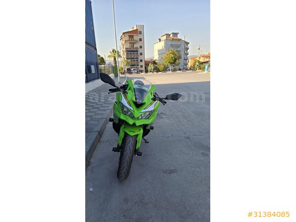 Sahibinden Kawasaki Ninja ZX-4RR 2025 Model Manisa 6.000 km Yeşil