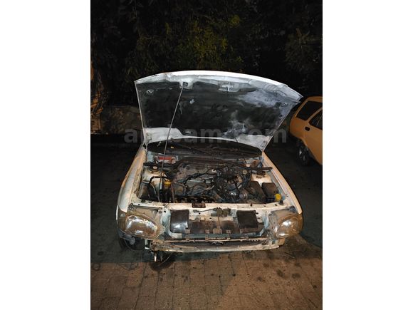 Ford Escort 1.8 CLX 1995 Model