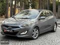 Meva Otomotiv'den Hyundai i30 1.6 Style 220 bin KM Manuel