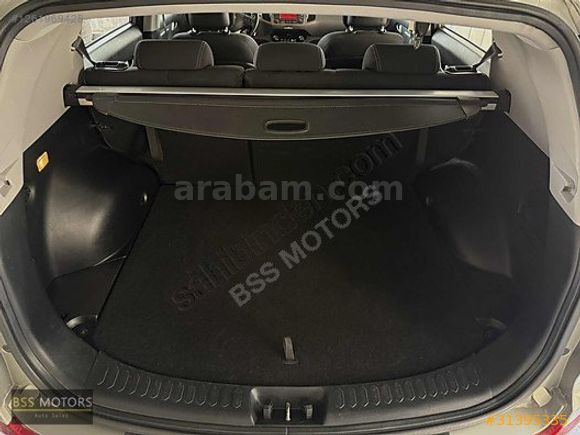 -BSS MOTORS-2015 KİA SPORTAGE 125 BİN KM CAM TAVAN TAM OTOMATİK