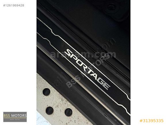 -BSS MOTORS-2015 KİA SPORTAGE 125 BİN KM CAM TAVAN TAM OTOMATİK
