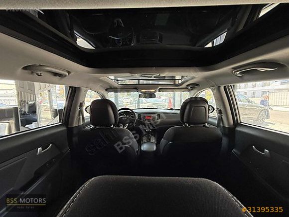 -BSS MOTORS-2015 KİA SPORTAGE 125 BİN KM CAM TAVAN TAM OTOMATİK