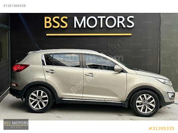 -BSS MOTORS-2015 KİA SPORTAGE 125 BİN KM CAM TAVAN TAM OTOMATİK