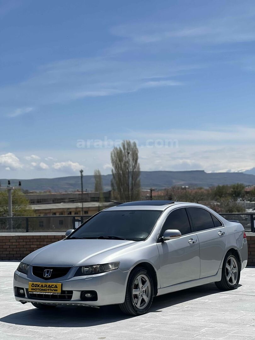 Galeriden Honda Accord 2.4 Executive 2004 Model Aksaray 355.000 km Gri (Gümüş) 6