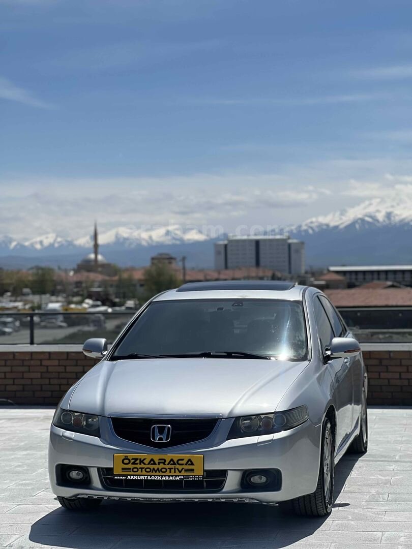 Galeriden Honda Accord 2.4 Executive 2004 Model Aksaray 355.000 km Gri (Gümüş) 7