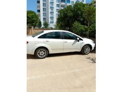 Sahibinden Fiat Linea 1.3 Multijet Active Plus 2012 Model 3 değişen bide gereksiz yerlerde lokal var