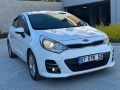 İkinci Sahibinden Boyasız Hatasız Hasar Kayıtsız Düşük Km Kia Rio 1.4 CRDi Concept 2015 Model