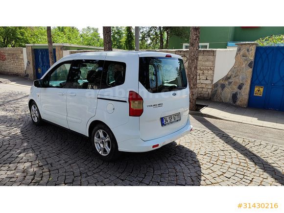 Ford Tourneo Courier 1.6 TDCi Deluxe 2017 Model