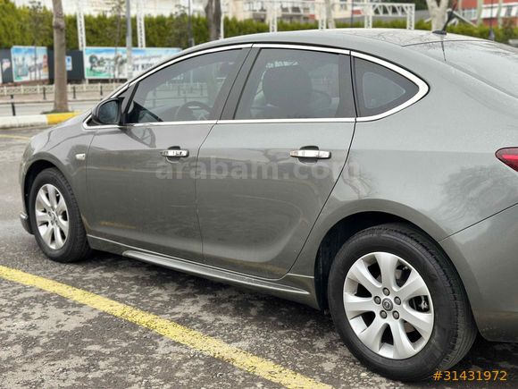 Aile aracı olarak kullanılıyor.  Opel Astra 1.6 Edition Plus 2018 