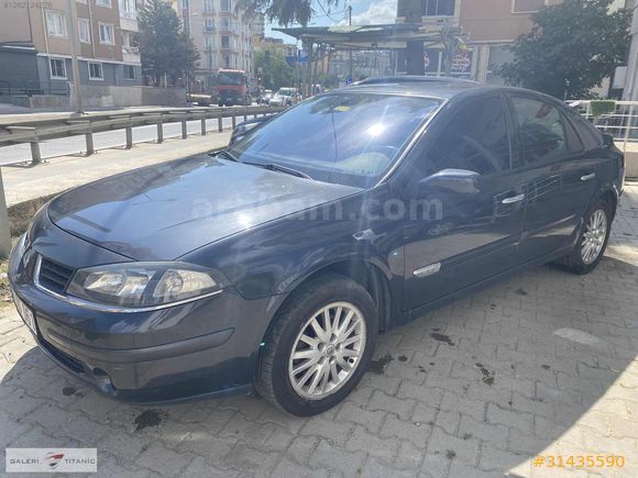 2008 LAGUNA HASAR KAYITSIZ-TEK PARÇA BOYALI-LPG'Lİ-DÜŞÜK KM