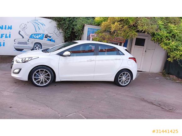 Sahibinden Hyundai i30 1.6 CRDi Style 2012 Model 