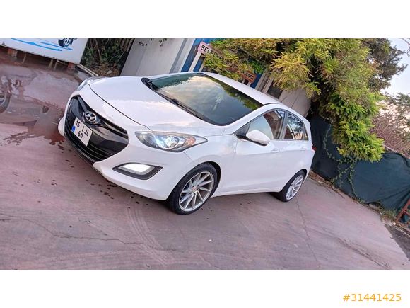 Sahibinden Hyundai i30 1.6 CRDi Style 2012 Model 