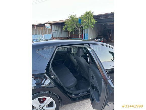 Sahibinden Seat Leon 1.6 TDI Style 2015 Model