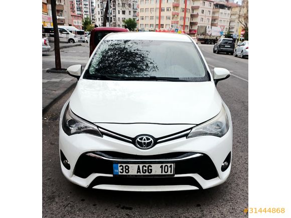 Sahibinden Toyota Avensis 1.6 D-4D Advance 2016 Model