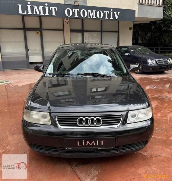 Galeriden Audi A3 Sportback 1.6 Ambiente 2003 Model İstanbul 201.000 km Siyah