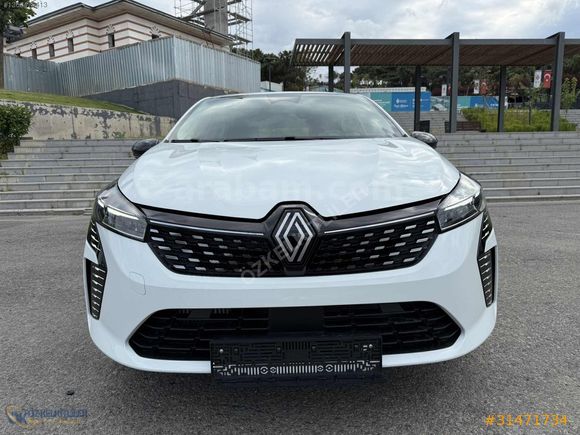 2025 HEMEN TESLİM OTOMATİK VİTES CLİO %20 FATURALI