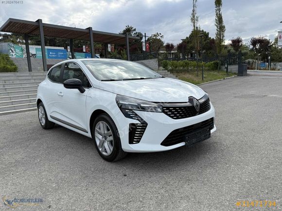 2025 HEMEN TESLİM OTOMATİK VİTES CLİO %20 FATURALI