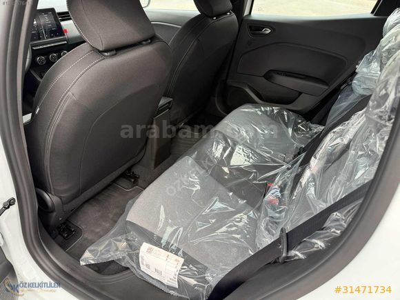 2025 HEMEN TESLİM OTOMATİK VİTES CLİO %20 FATURALI