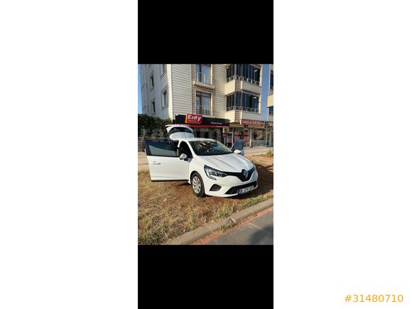 LPG ve BENZİN li özelliğiyle temiz araç kazasız tramelsiz, değişensiz . 


.