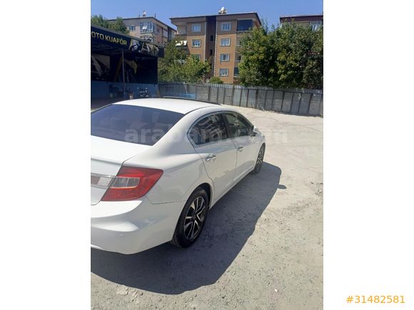 Sahibinden Honda Civic 1.6 i-VTEC ECO Elegance 2014 Model