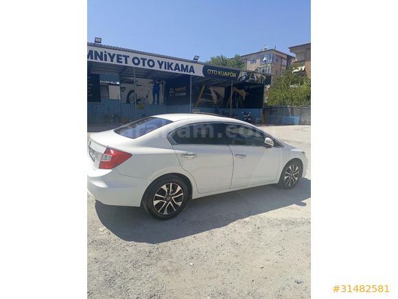 Sahibinden Honda Civic 1.6 i-VTEC ECO Elegance 2014 Model