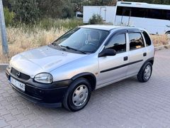 Değişensiz Bakımlı Yeni Muayeneli 1.2 16V Temiz Corsa