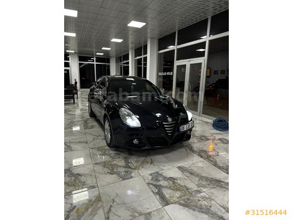 Sahibinden degişensiz Alfa Romeo Giulietta 1.6 JTD Distinctive 2014 Model