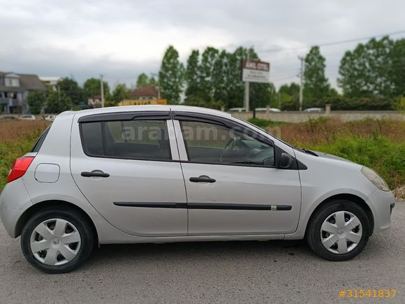 Pazarlıksız Renault Clio 1.2 Authentique  Acİl 2007 Model Düzce