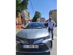 Sahibinden Toyota Corolla 1.5 Vision Plus ilk sahibinden 2024 Ocak çıkışlı tramersiz 