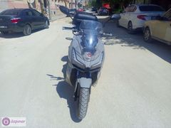 ÖZPINAR OTOMOTİVDEN 2023 MOTOLUX WOW 150 ABS SU SOĞUTMALI