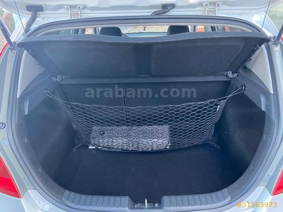 Sahibinden Hyundai i30 1.6 CVVT Mode 2010 Model 