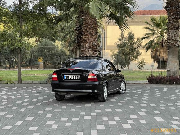 Galeriden Opel Vectra 2.0 CD 1997 Model Denizli