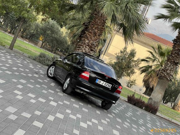 Galeriden Opel Vectra 2.0 CD 1997 Model Denizli