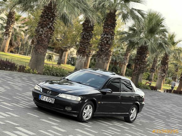 Galeriden Opel Vectra 2.0 CD 1997 Model Denizli