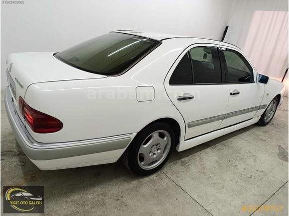 W210 E200 E2 PAKET SANRUFLU DERİ KOLTUK OTOMATİK VİTES BAKIMLI