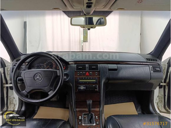 W210 E200 E2 PAKET SANRUFLU DERİ KOLTUK OTOMATİK VİTES BAKIMLI
