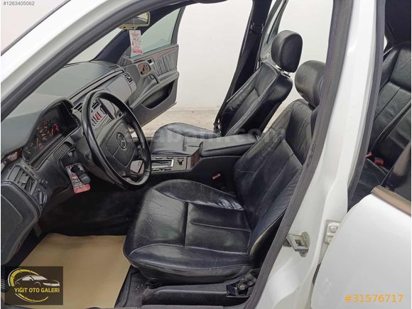 W210 E200 E2 PAKET SANRUFLU DERİ KOLTUK OTOMATİK VİTES BAKIMLI