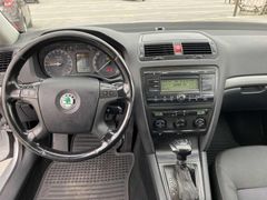 2008 MODEL / OTOMATİK VİTES / 215.000 KM'DE / DOLU PAKET /