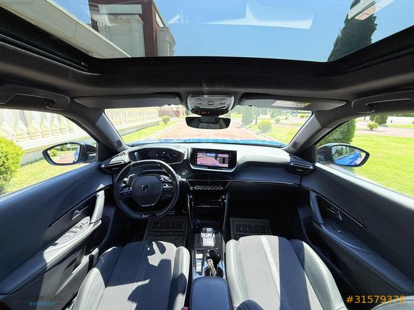 SERCAN MUTLU'DAN 2023 MODEL PEUGEOT 2008 1.2 PURETECH GT !!!