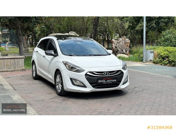 2014 HYUNDAİ İ30 OTOMATİK STATİONWAGON CAMTAVAN GERİGÖRÜŞ K.AYNA