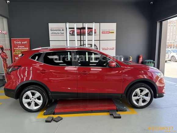 Galeriden Nissan Qashqai 1.6 dCi Sky Pack 2018 Model Muğla 189.600 km Kırmızı